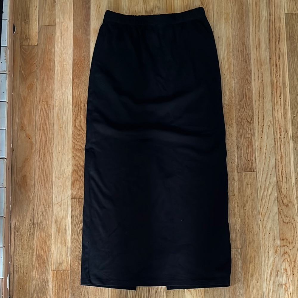 Zara Black Midi Pencil Skirt
